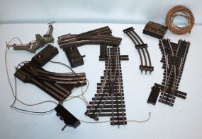 Box Lot of O Gauge Track Sections & Accessories