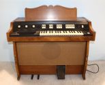 Hammond Everett Series Organ