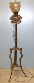 Early 20th Century Victorian Brass Piano Lamp