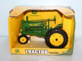 ERTL John Deere Tractor