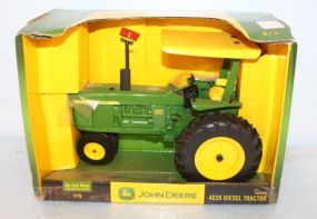 ERTL John Deere 4020 Diesel Tractor