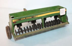 ERTL John Deere 452 Planter