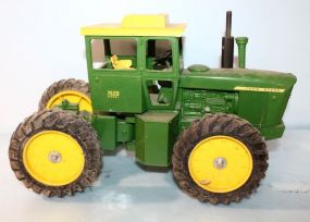 John Deere 7520 Diesel Tractor