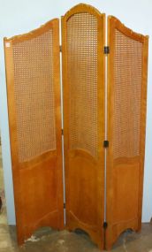 Three Section Cane Screen