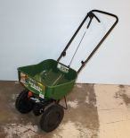 Scott's Turf Builder Edgeguard Mini Seeder