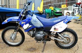 TT-R 90 Yamaha Kick Start Dirt Bike