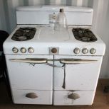 Magic Chef Stove