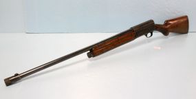 Browning A5 16 Gauge Shotgun