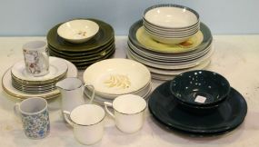 Various Plates, Cups/Saucers & Ceramic Italian Green Plate