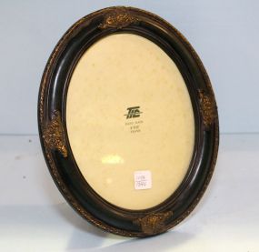 Oval Frame