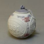 Lladro Bisque 1991 Christmas Ball