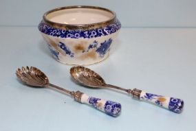 Crescent and Sons England Salad Bowl & Two Serving Spoons