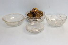 Four Clear Bowls & Five Gold Balls