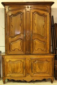 Walnut 18th Century , Louis XV Buffet A deux corps Loire Valley, Superb Patina