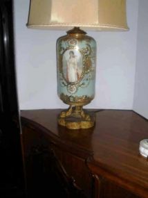 Nippon table lamp with Queen Louise Motif