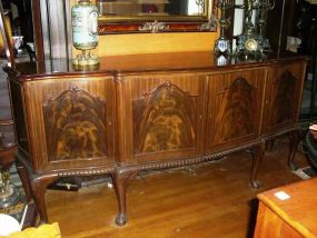 Large Mahogany 4 Door Sideboard with Fitted Interior