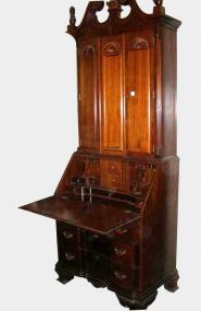 Mahogany bookcase secretary w/serpentine front