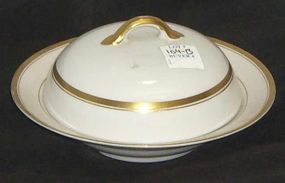 Noritake/Nippon Round Covered Butter