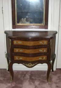 French three drawer Bombay chest with burl inlay