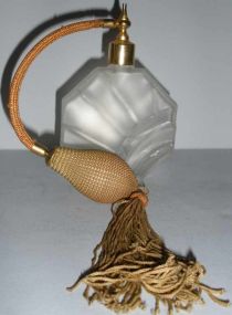 Frosted perfume bottle with sprayer