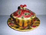 Sarreguemines Majolica France covered pancake dish with  strawberries