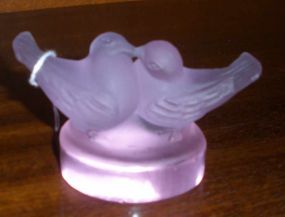 Lalique/France Pair of Kissing Birds