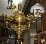 French Bronze Dore' Chandelier w/8 Lights