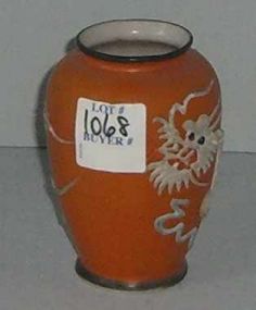 Small Japan orange vase with dragons