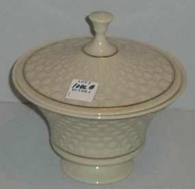 Lenox Basket Weave Covered Pot w/Pedestal Base