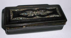 Gutta Percha Rectangular Snuff Box with Abalone Pearl Inlay