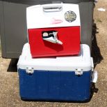 Igloo Ice Chest & Coleman Ice Chest