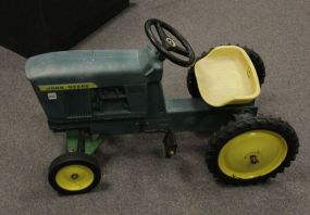 John Deere Riding Tractor