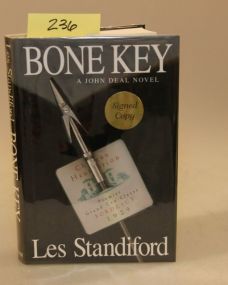 Bone Key by Les Standiford
