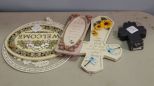 Two Small Crosses, Plaque & Trivet