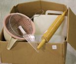 Box Lot of Kitchen Items 