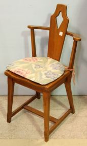 Maple Vanity Chair 