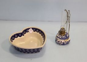Porcelain Heart Shaped Bunt & Blue Willow Oil Lamp 