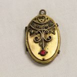 Beautiful Victorian Gold Filled Locket