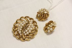 Trifari Wreath Pearl Brooch and Earrings