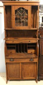 Early 20th Century Oak Desk