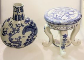 Blue and White Porcelain Jar, Blue and White Porcelain Stand