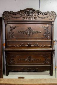 Turn of the Century Carved Oak Bed