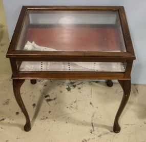 Mahogany Queen Anne Showcase 