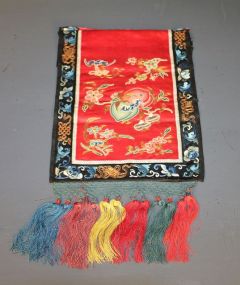 Chinese Silk Wall Hanging Description
