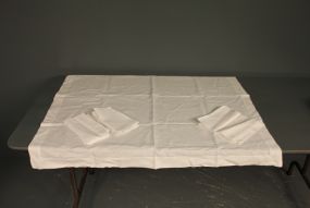 White Linen Tablecloth Description