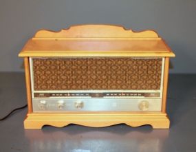 1960 Pine Motorola AM/FM solid State Radio in Working Condition