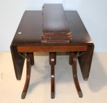Mahogany Duncan & Phyfe Triple Pedestal Dropleaf Table
