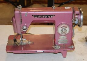 Vintage Dusty Rose Morse Sewing Machine
