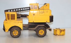 Vintage Tonka Toy Crane