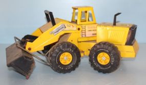 Large Tonka Toy Backhoe